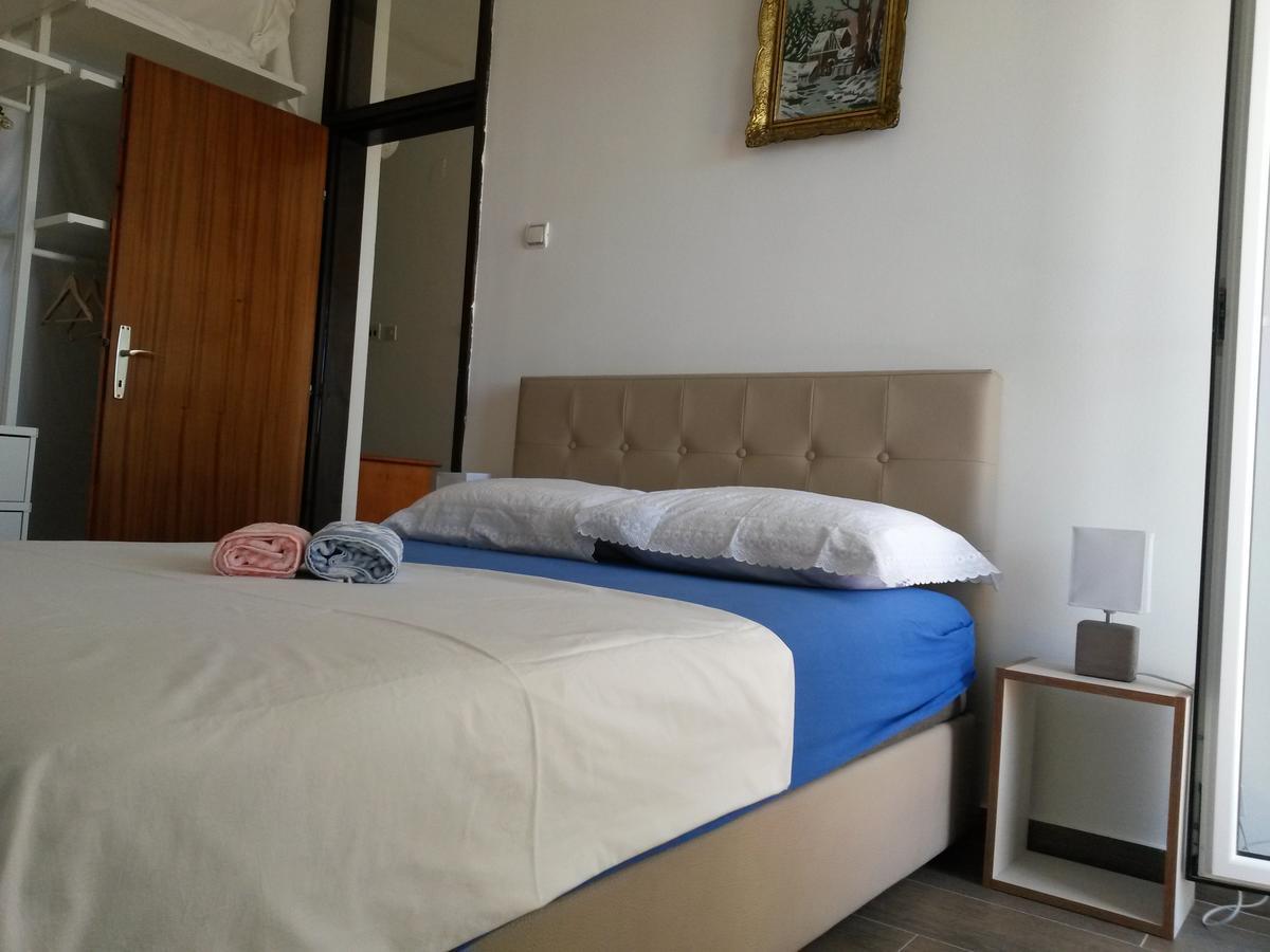 Apartment Ralf Ulcinj Extérieur photo